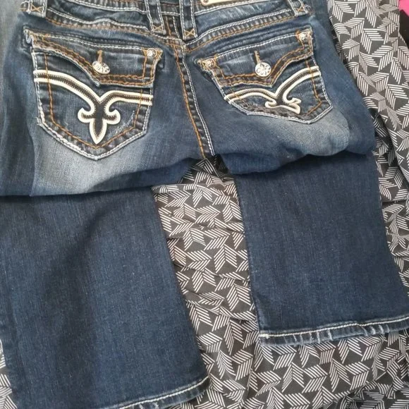 Rock revival - Picture 2 of 2